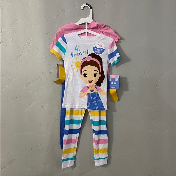 Ms. Rachel 4 Piece Pajama Set Size 4T - Picture 2 of 3